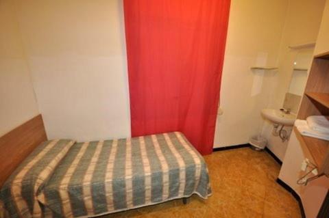 Hostal Can Blanco Саррья-де-Тер Номер фото