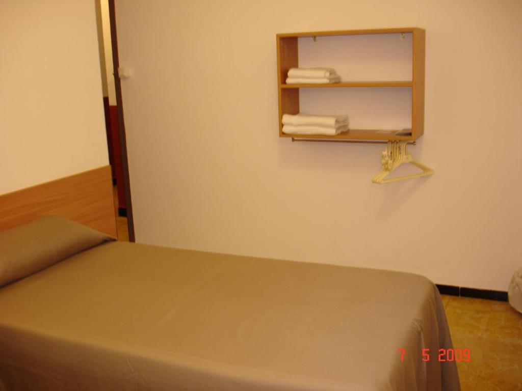 Hostal Can Blanco Саррья-де-Тер Экстерьер фото